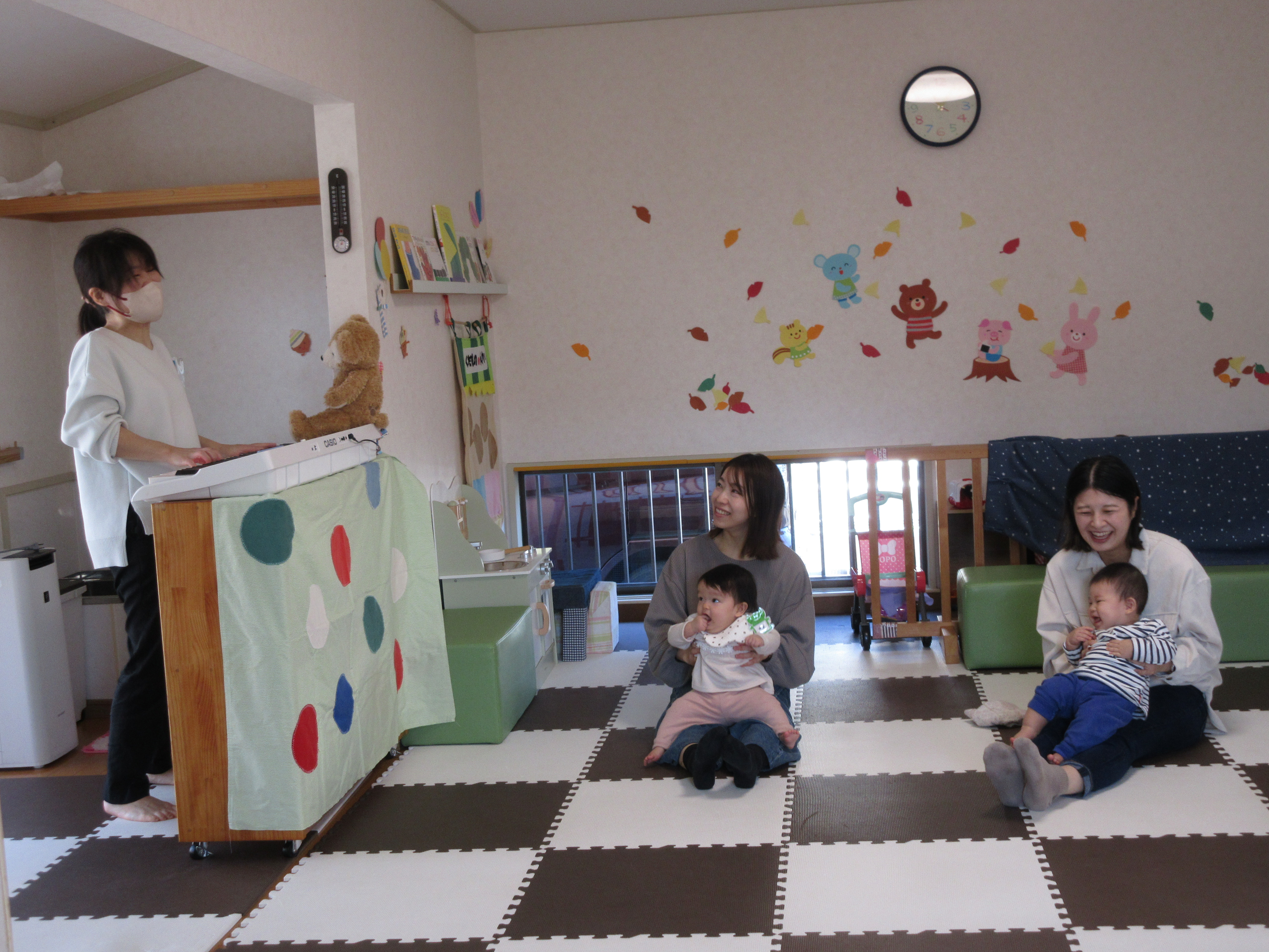 ぽかぽかベビーリトミック